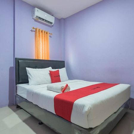 Reddoorz @ Gatot Subroto Street Bandung 3 Hotel Exterior foto