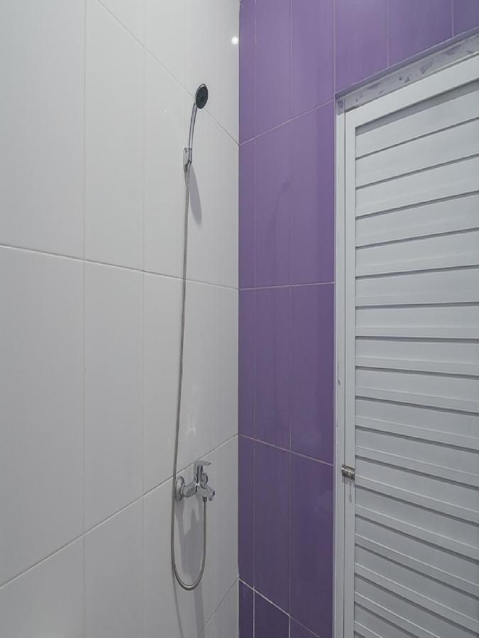 Reddoorz @ Gatot Subroto Street Bandung 3 Hotel Exterior foto